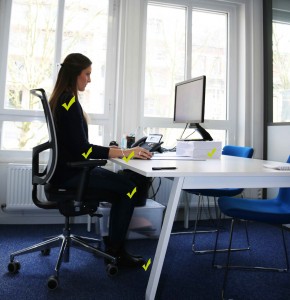 Nos Conseils Pour Adopter Une Bonne Posture Au Bureau - M Comme Mutuelle